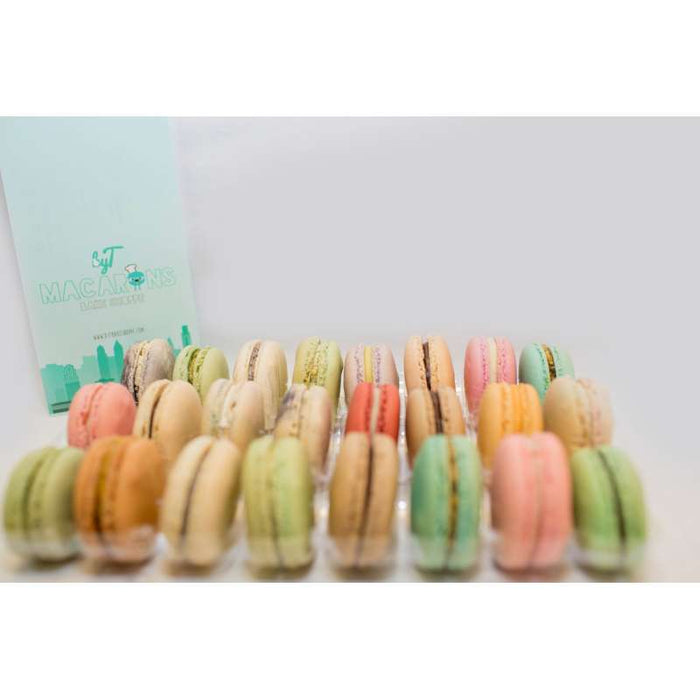 Inserto de plástico PET transparente para 48 (6x8) macarons con cierre a presión - 35,6 cm x 25,5 cm x 2,4 cm - 100Uds